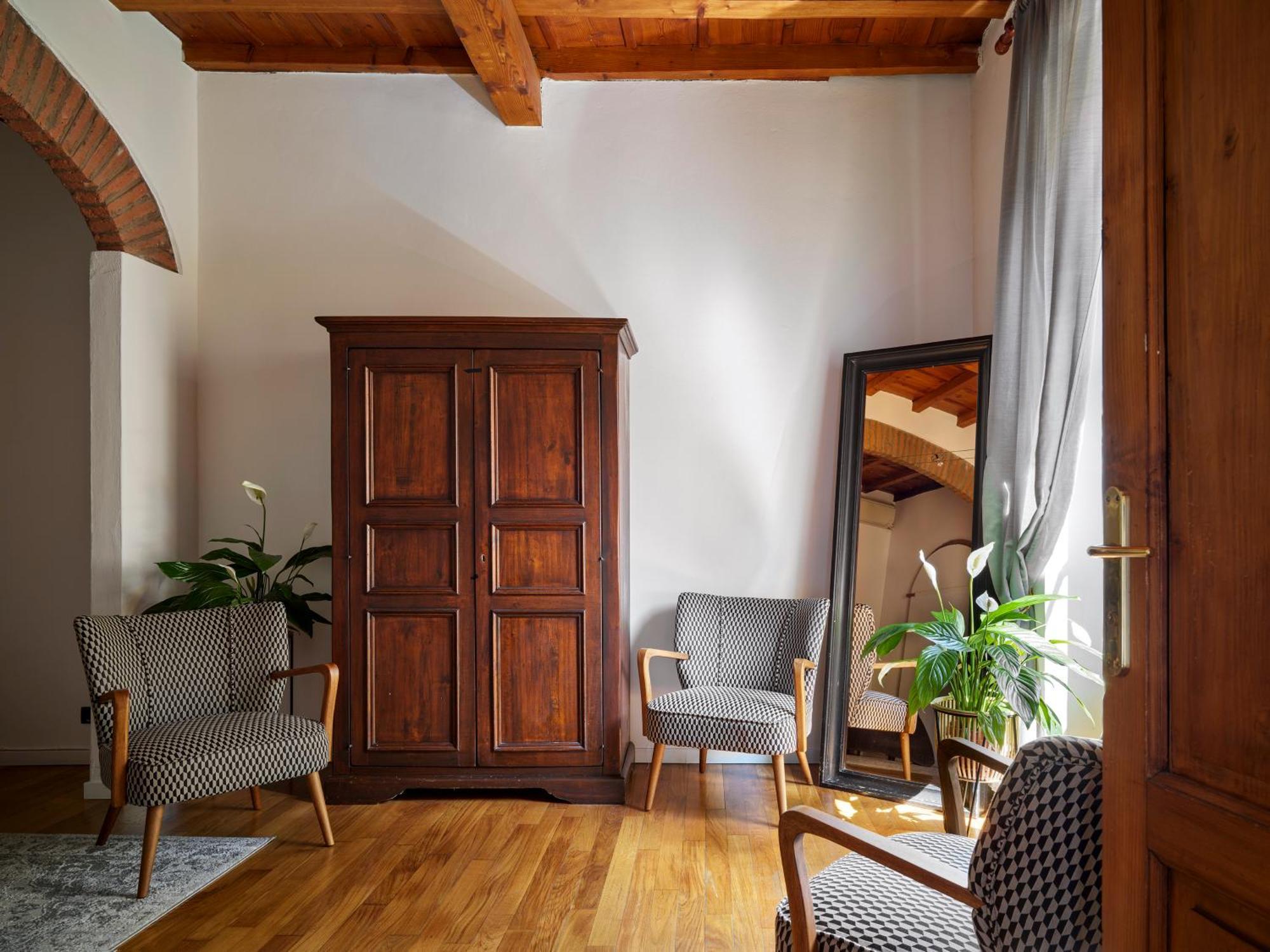 Location W/ Breathtaking Views Chic Palace Appartement